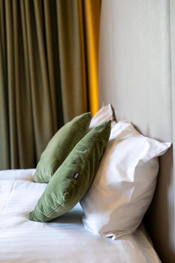 Green Hotel