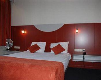 Hotel Green Hotel 3*
